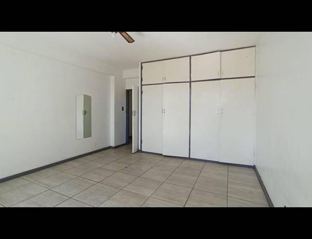 2 BEDROOM APARTMENT FOR SALE IN ARCADIA